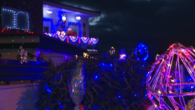 A iluminación desta casa en Ourense xa é toda unha tradición do Nadal.
