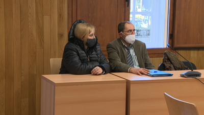 Ana Sandamil, xunto ao seu avogado, durante o xuízo na Audiencia Pronvincial de Lugo