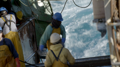 O traballo dos mariñeiros nun buque conxelador en Terra Nova