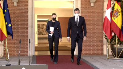 Sánchez pronunciouse sobre o uso da máscara tras unha reunión coa primeira ministra de Dinamarca