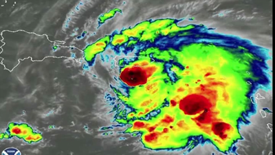 O furacán Fiona, de categoría 1, está a fortalecerse