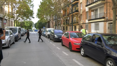 Axentes da Policía Nacional saen en Alcoi da vivenda onde sucederon os feitos