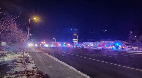 Operativo policial tras o tiroteo nun club LGTBQ de Colorado(EUA) /TWITTER @TREYRUFFY