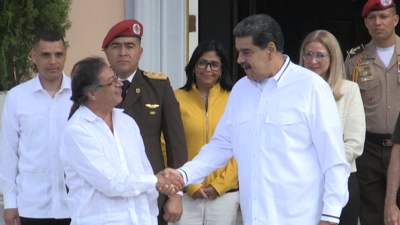 A reunión entre Maduro e Petro foi cualificada de privada