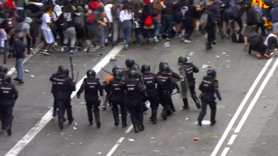 Policías nacionais que participaron no dispositivo do 1-O en Barcelona