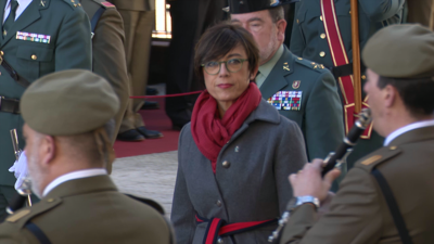 A renuncia de María Gámez colleu por sorpresa a cúpula da Garda Civil
