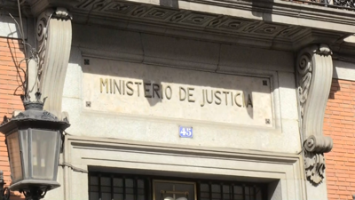 Fachada do Ministerio de Xustiza