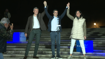 Alfonso Rueda apoiou o candidato á alcaldía de Santiago, Borja Verea, na apertura de campaña