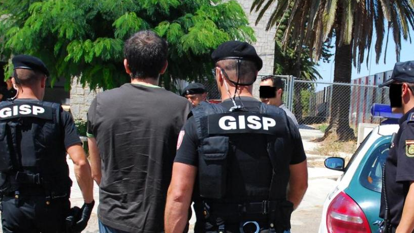 Imaxe de arquivo de axentes da Policía portuguesa
