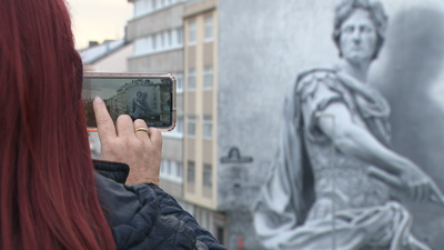 O mural de Xulio César, elexido o mellor do mundo en 2021, chama a atención dos turistas