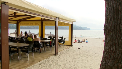 O Argentina Sunset Club é un dos 'chiringos' da praia da Madalena, en Cabanas