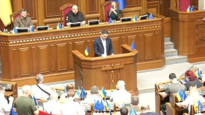 Sánchez diríxese ao Parlamento de Ucraína