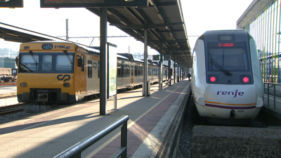 Trens de Renfe e de Comboios de Portugal