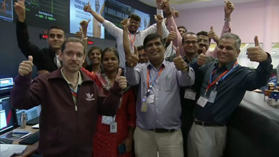 O equipo indio celebra o seu éxito/REUTERS
