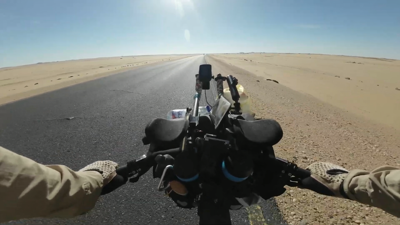 Atravesando en solitario o deserto do Sáhara, entre Exipto e O Sudán
