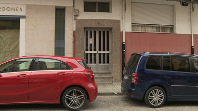 Dous dos detidos foron capturados neste edificio da rúa Cruzamento, en Lugo