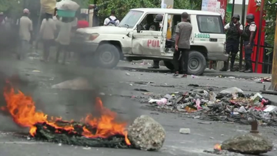 As bandas violentas e o caos ameazan a poboación na capital Porto Príncipe