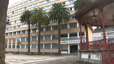 Entrada do Casino Atlántico, na Coruña