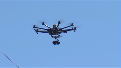 O dron que voaba sen permiso nas inmediacións de Peinador non foi localizado