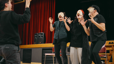 Nauta Teatro: Investigación teatral sobre a identidade de xénero