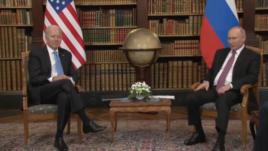 Última reunión entre Biden e Putin, en Xenebra en 2021