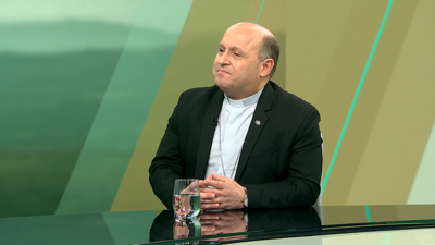 O arcebispo de Santiago, Francisco José Prieto, nunha entrevista no 'Bos días'
