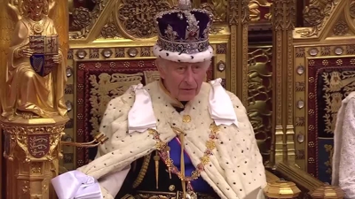 Carlos III na súa coroación - Reuters