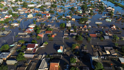 Rúas inundadas en Canoas, Río Grande do Sul. REUTERS/Diego Vara