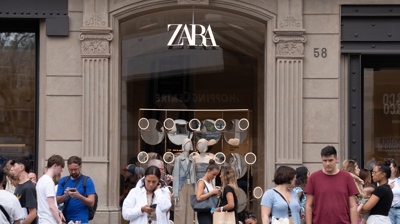 Vista dunha tenda de Zara (Europa Press/David Zorrakino)