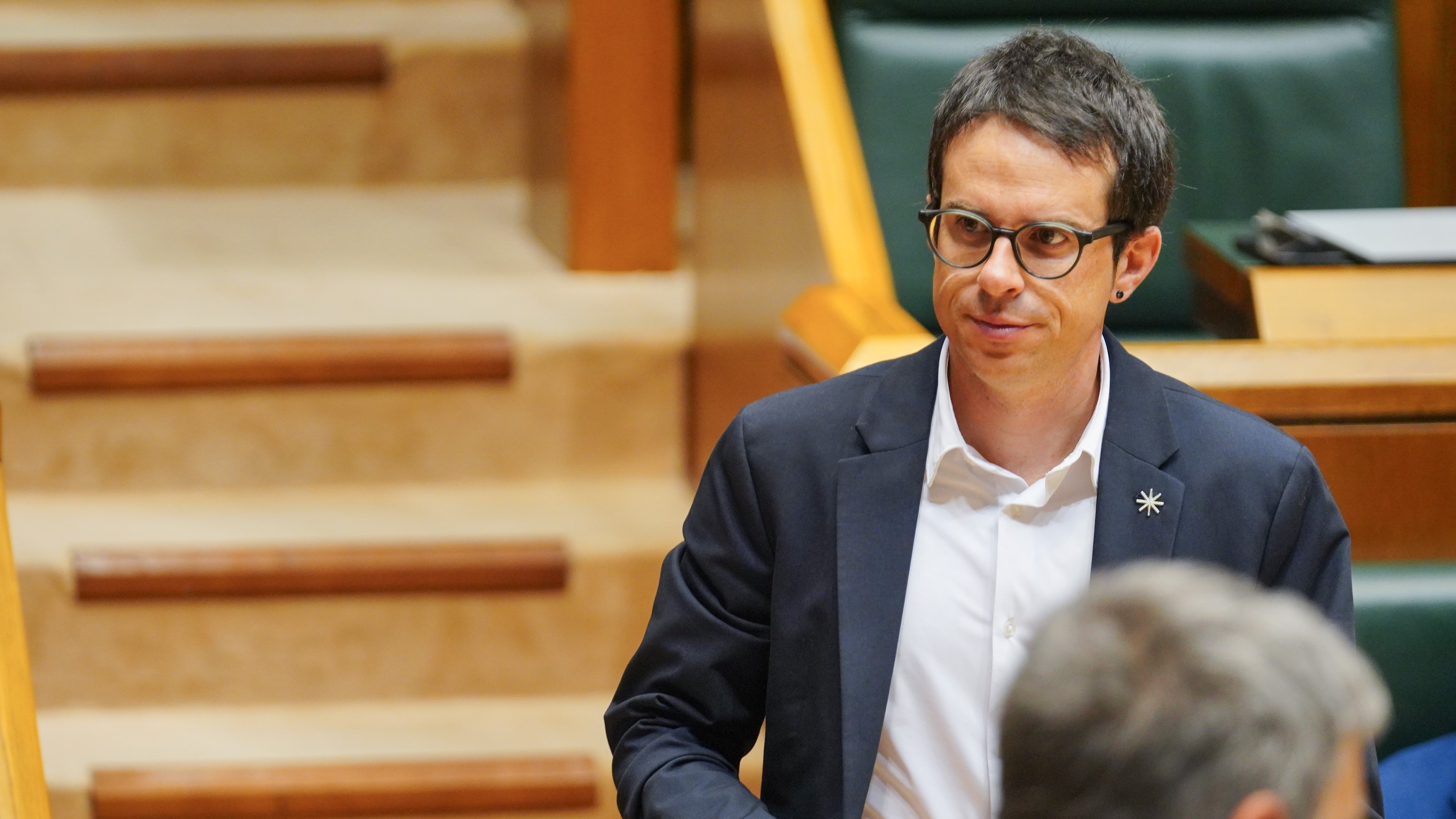 O candidato de EH Bildu, Pello Otxandiano, durante a sesión constitutiva do Parlamento Vasco celebrada o 14 de maio (Iñaki Berasaluce / Europa Press)