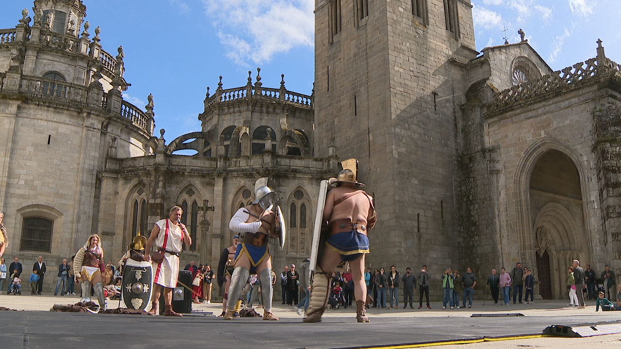 A praza de Santa María acolleu loitas de gladiadores