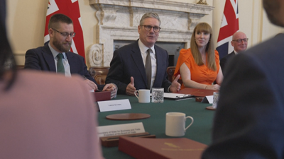 Premeira reunión do novo goberno británico