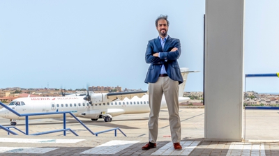 O director do aeroporto de Melilla, Miguel Palomares. EFE/ Giner